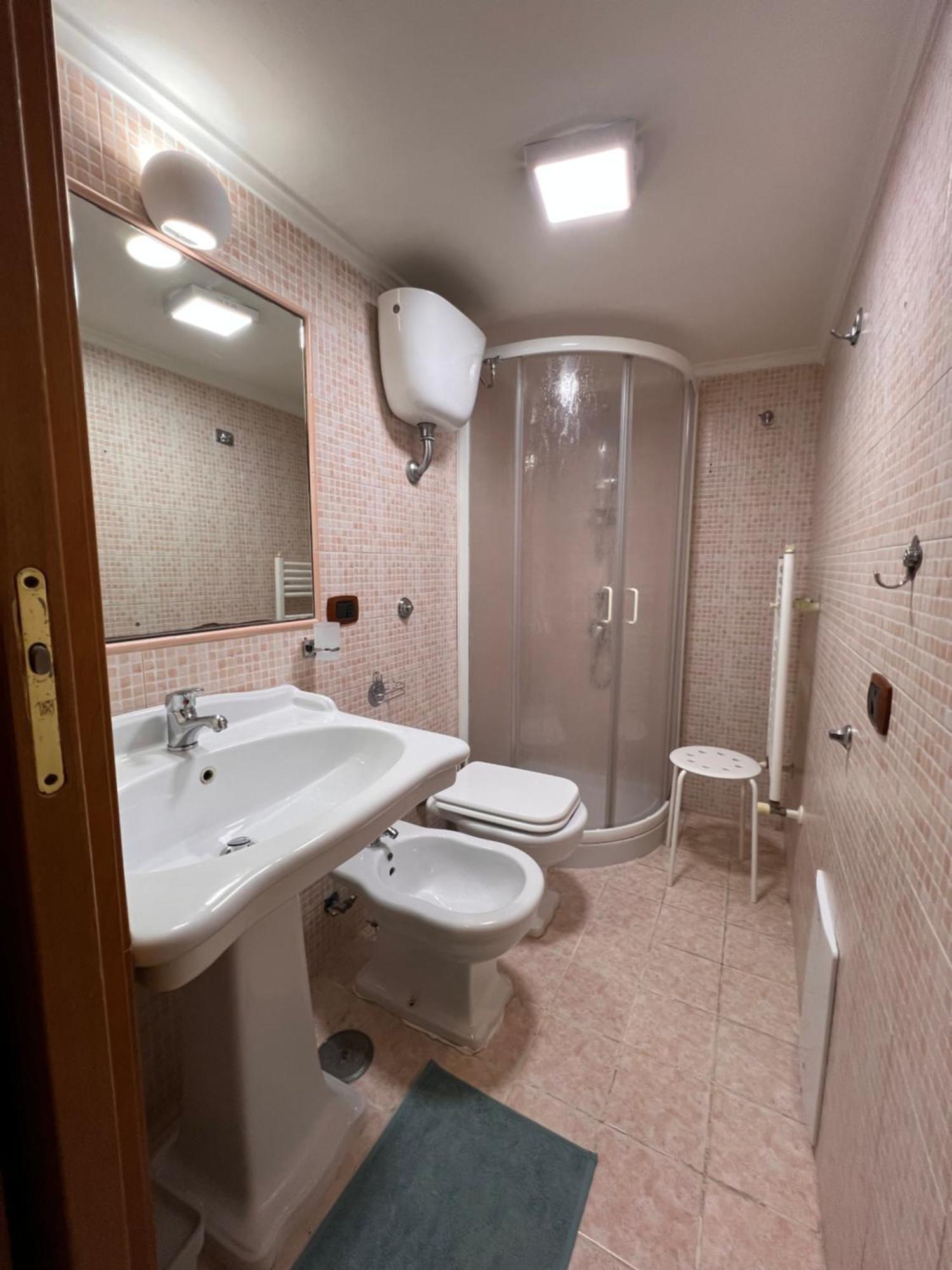 Casa Tua Al Centro Di Napoli Apartment Exterior foto
